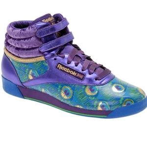 Reebok Classic Purple Metallic Velour mythology Peacock Print womens 12 men 10.5